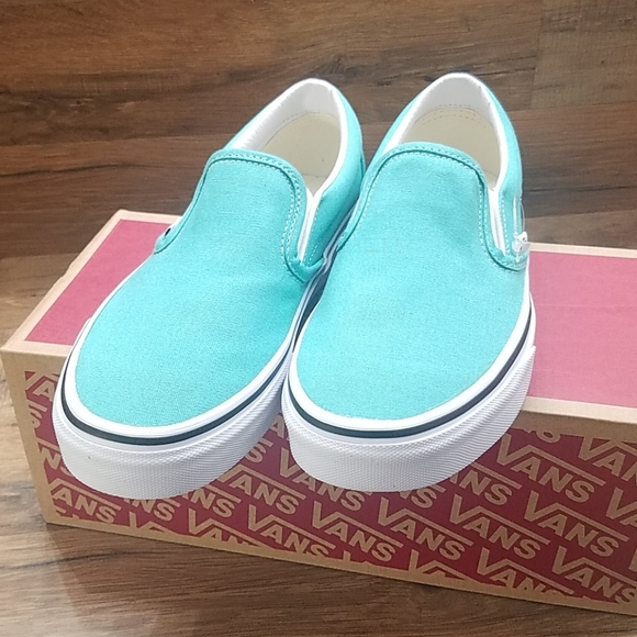 Van's classic slip on BRAND New - Picture 6 of 10